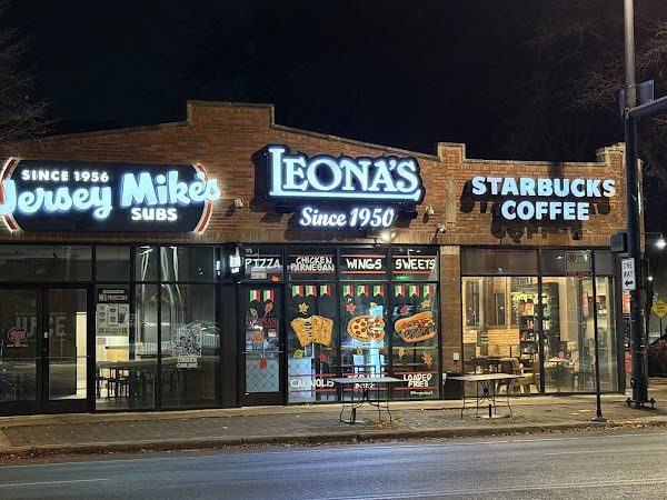 Leona's Pizzeria - Irving Park interior